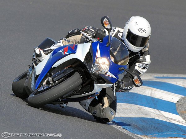Suzuki_GSX-R1000_1.jpg
